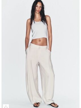 ZARA Flowing Wide-Leg Trousers Light Grey High Waist